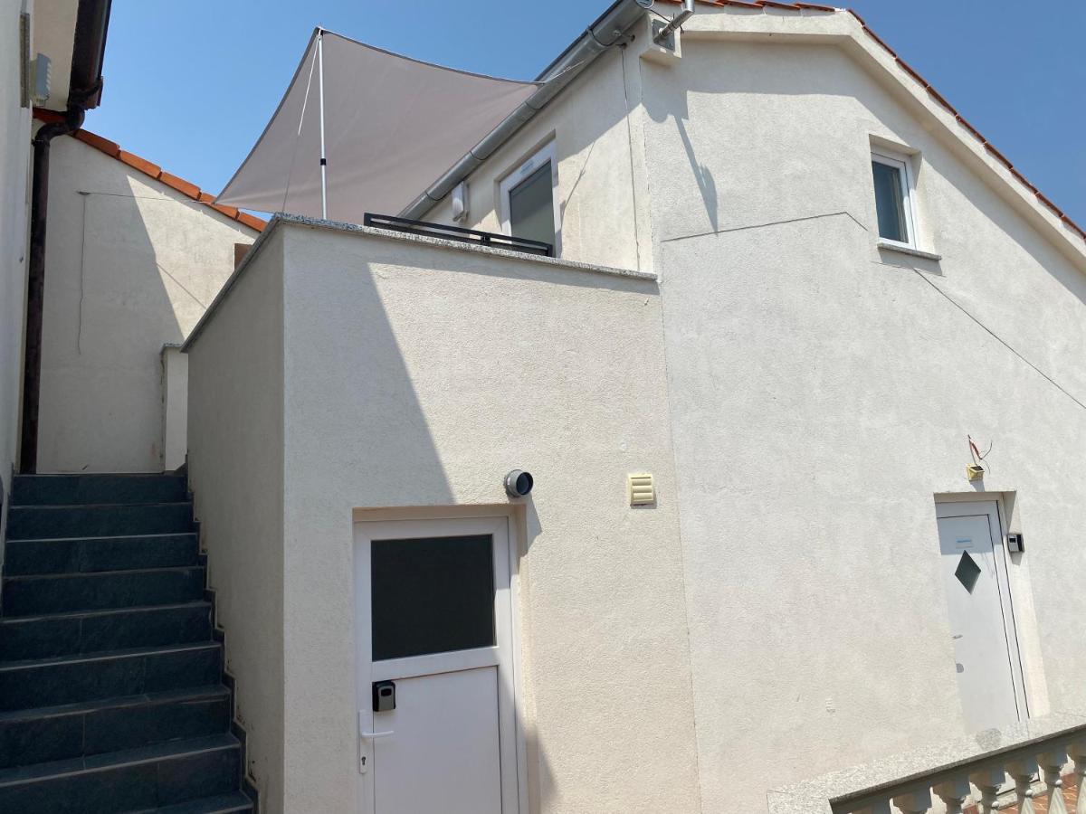 Apartments Michael & Petra , Omisalj, Insel Krk, Kroatien Exterior photo
