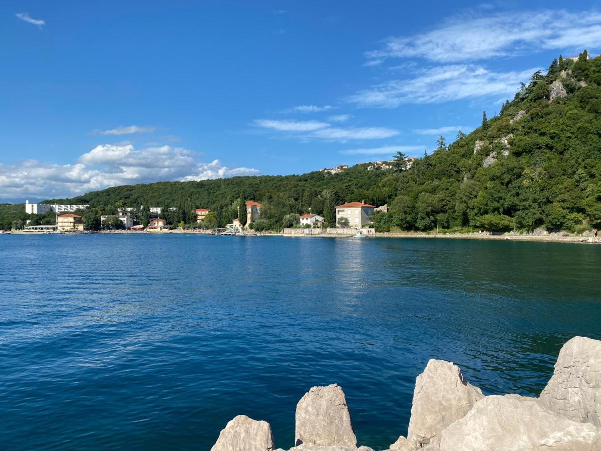 Apartments Michael & Petra , Omisalj, Insel Krk, Kroatien Exterior photo