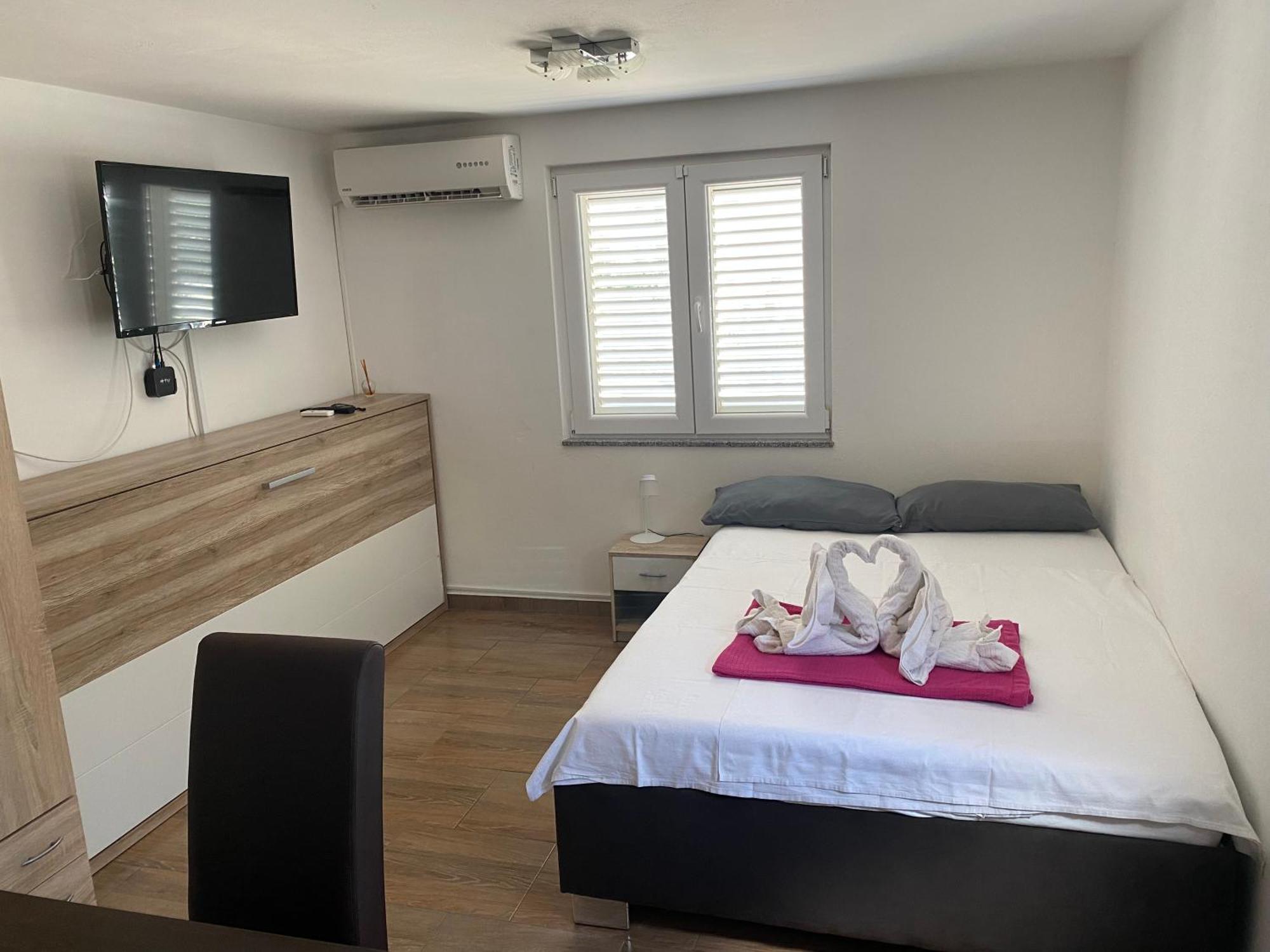 Apartments Michael & Petra , Omisalj, Insel Krk, Kroatien Room photo